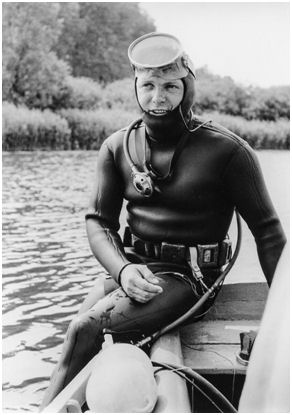 Peter Scharf und sein Nargileh-Tauchger�t